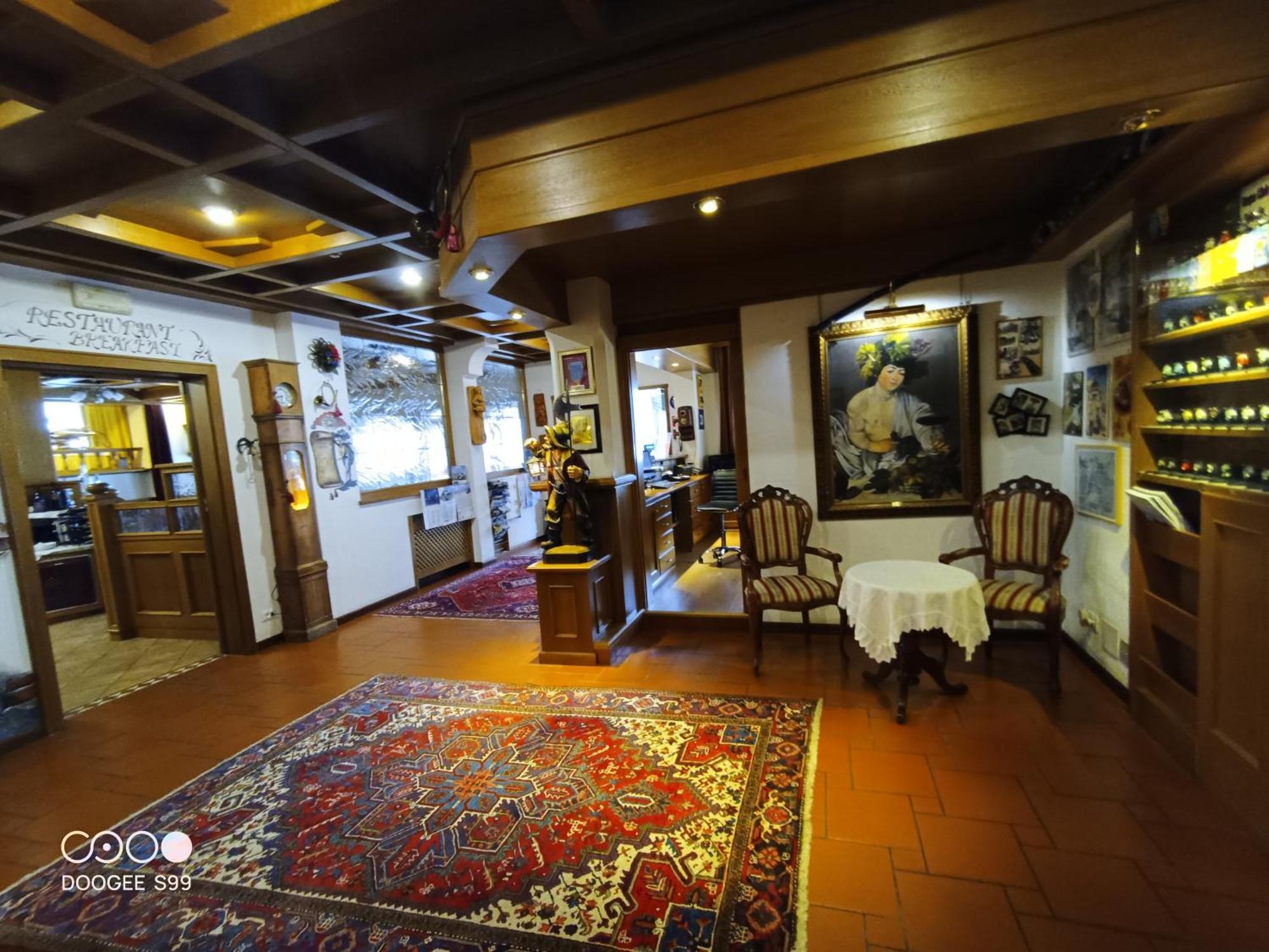 Park Hotel Arnica فالكادي المظهر الخارجي الصورة